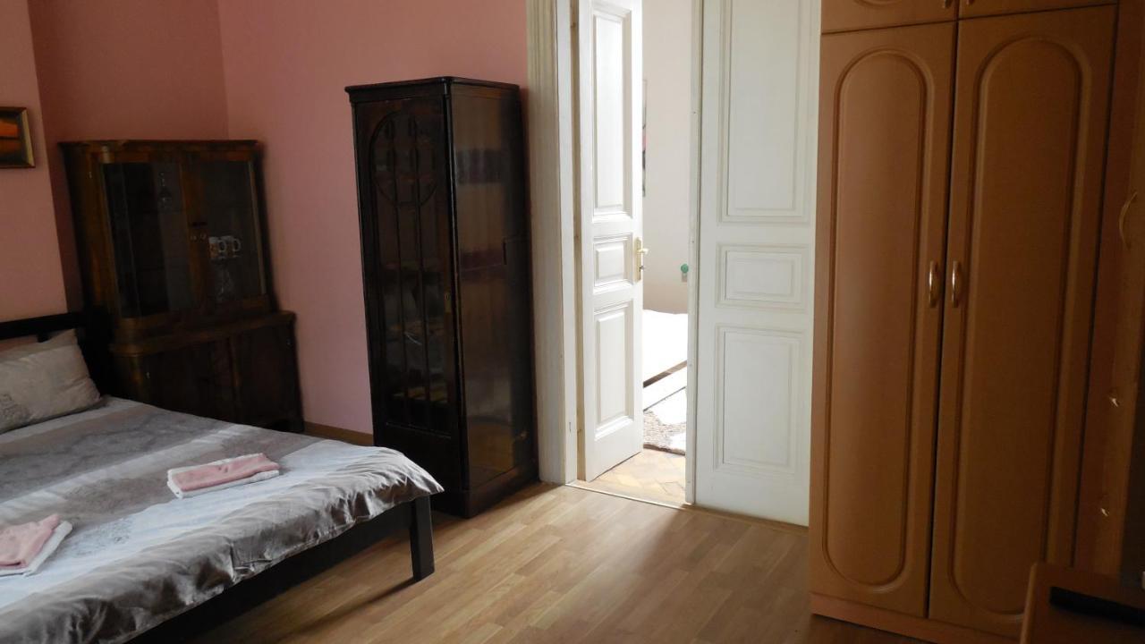 2 Room Apartment Near Opera House Liov Exterior foto